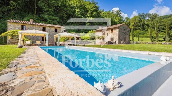 casa indipendente in vendita a Siena in zona Centro Città
