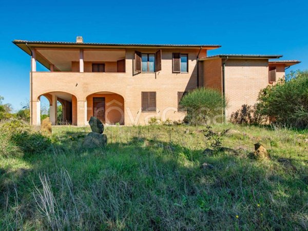 casa indipendente in vendita a Siena in zona Centro Città