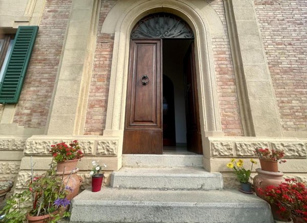 casa indipendente in vendita a Siena