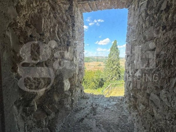 appartamento in vendita a Siena in zona Monteliscai