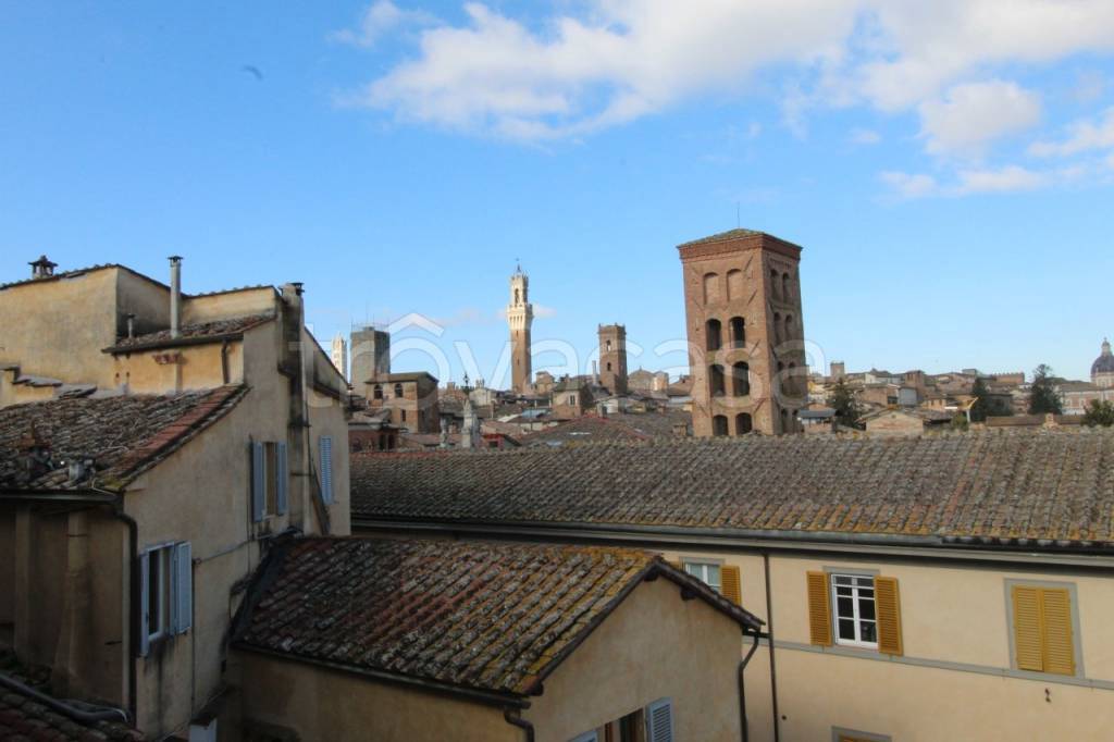appartamento in vendita a Siena in zona Centro Città