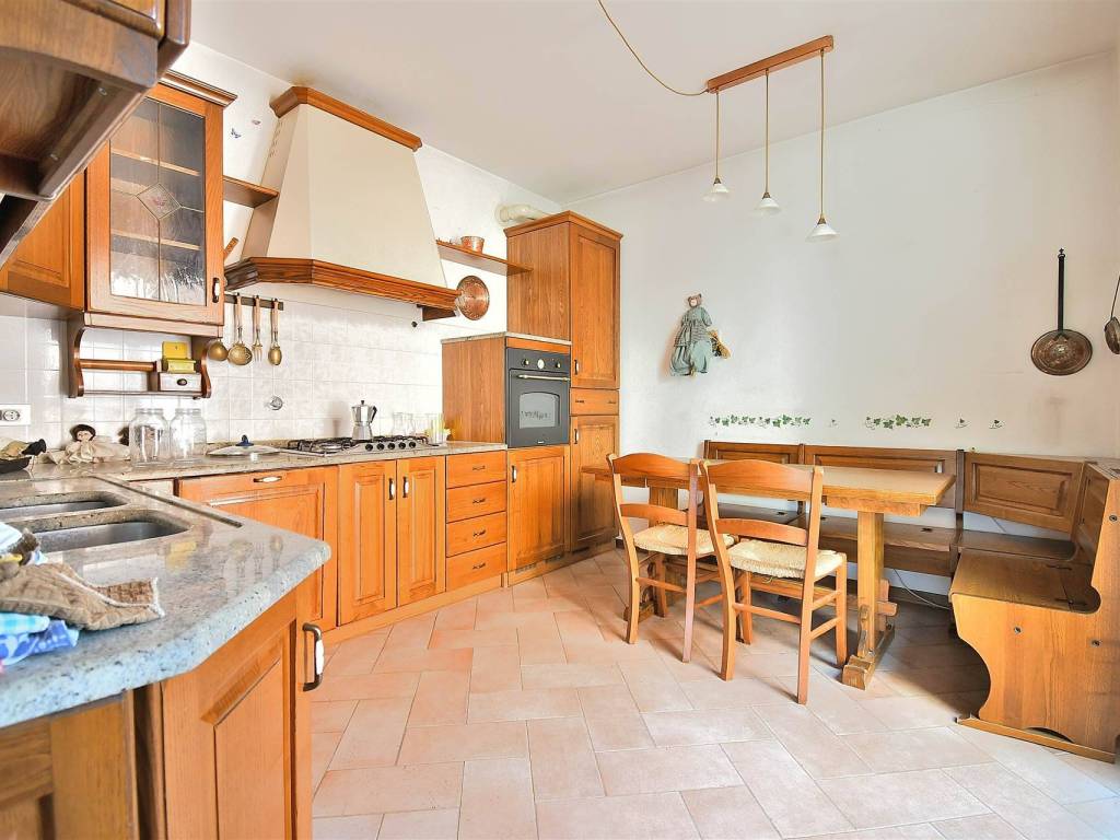 appartamento in vendita a Siena in zona Coroncina