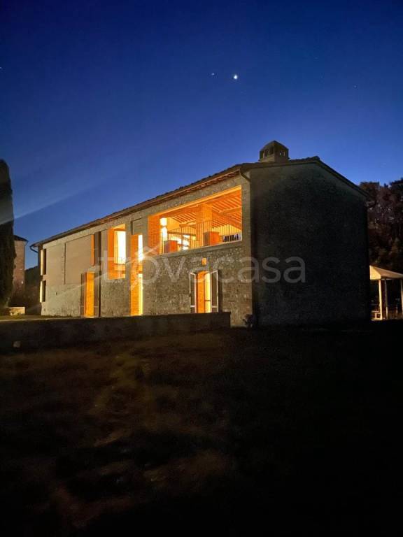 casa indipendente in vendita a Siena in zona Coroncina