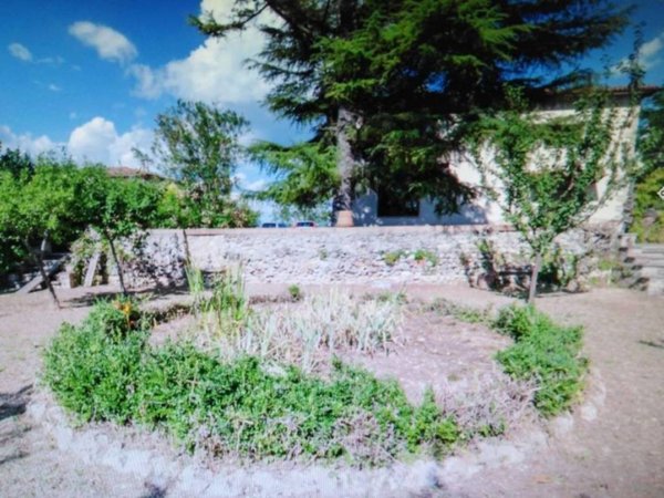 casa indipendente in vendita a Siena in zona Montalbuccio