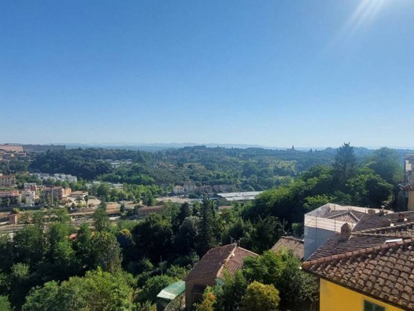 appartamento in vendita a Siena