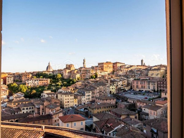appartamento in vendita a Siena in zona Centro Città