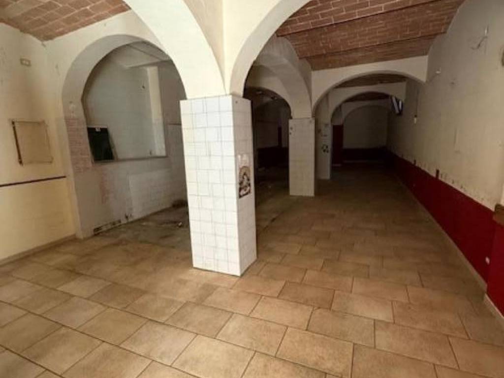 negozio in vendita a Siena in zona Centro Città