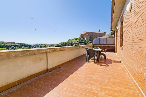 appartamento in vendita a Siena in zona Centro Città