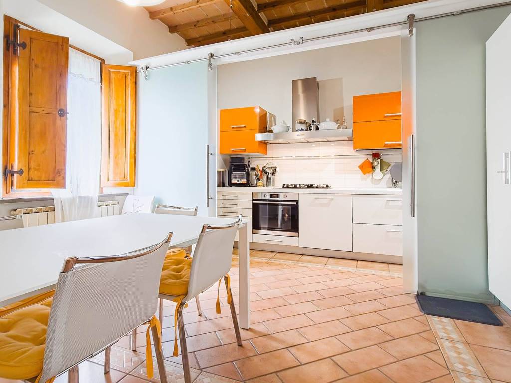 appartamento in vendita a Siena in zona Monteliscai