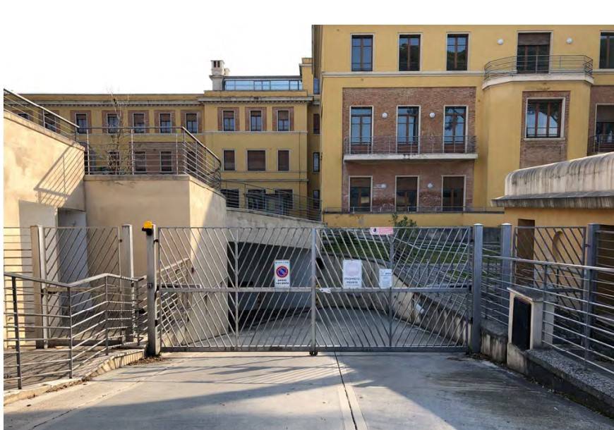 locale di sgombero in vendita a Siena