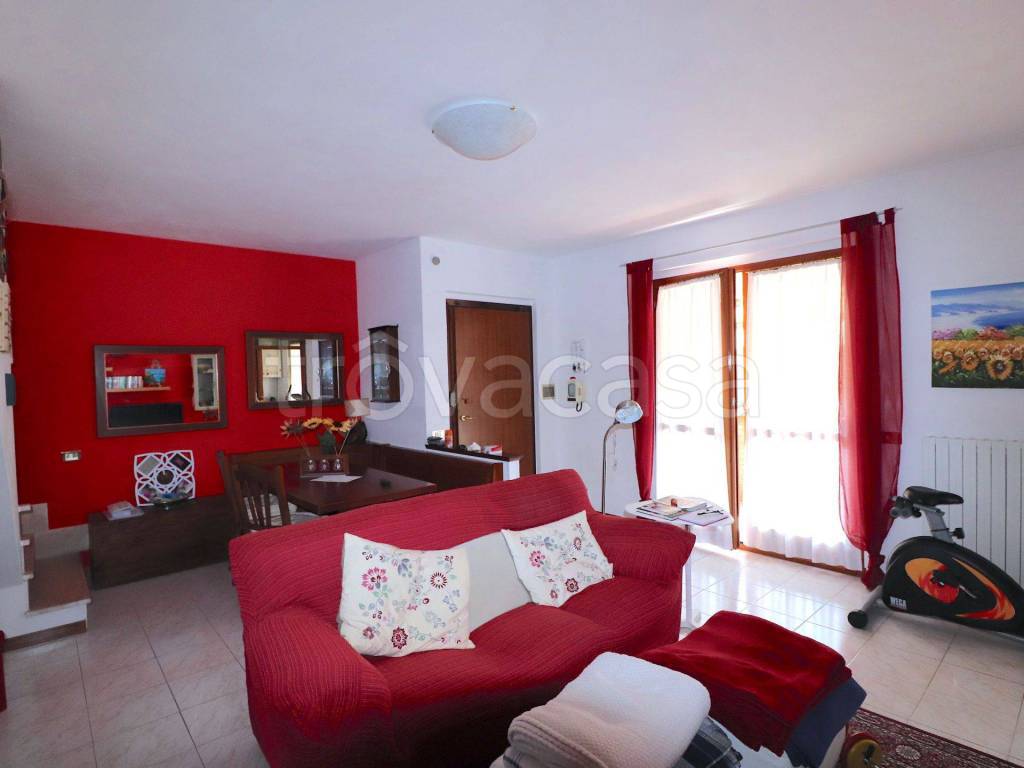 appartamento in vendita a Siena in zona Costafabbri