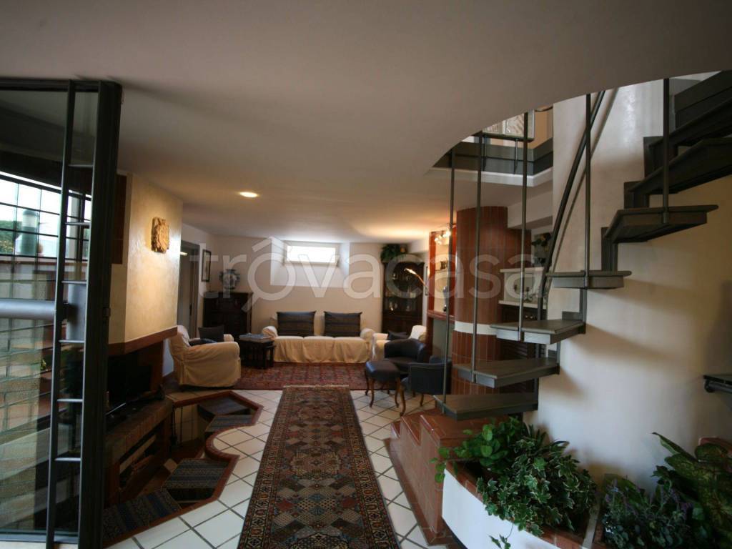 appartamento in vendita a Siena in zona Monteliscai