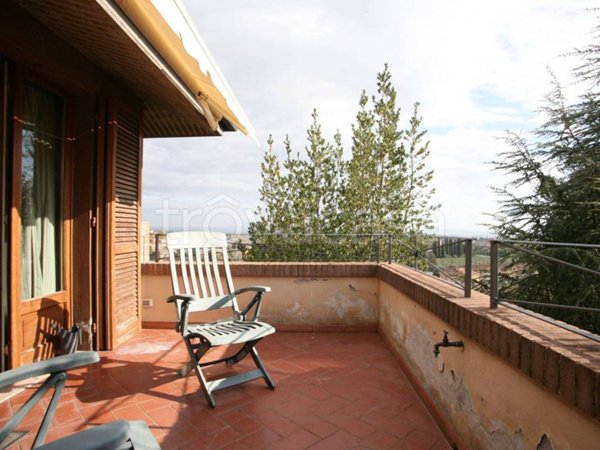 casa indipendente in vendita a Siena