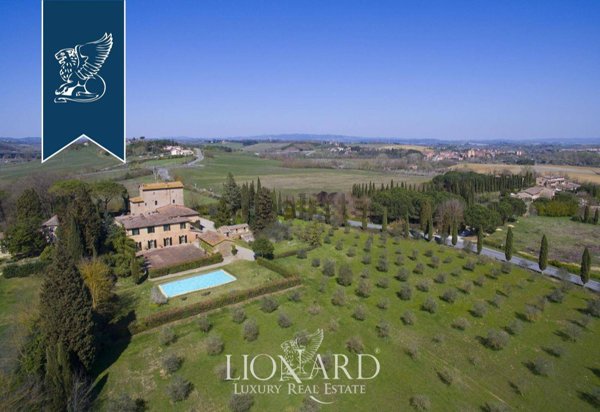 casale in vendita a Siena in zona Taverne d'Arbia