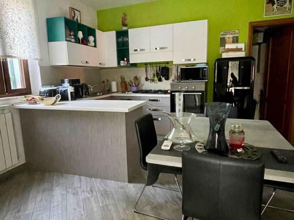 appartamento in vendita a Siena in zona Valli