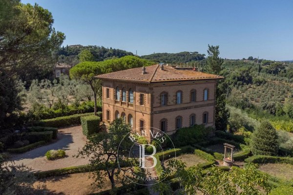 casa indipendente in vendita a Siena in zona Centro Città
