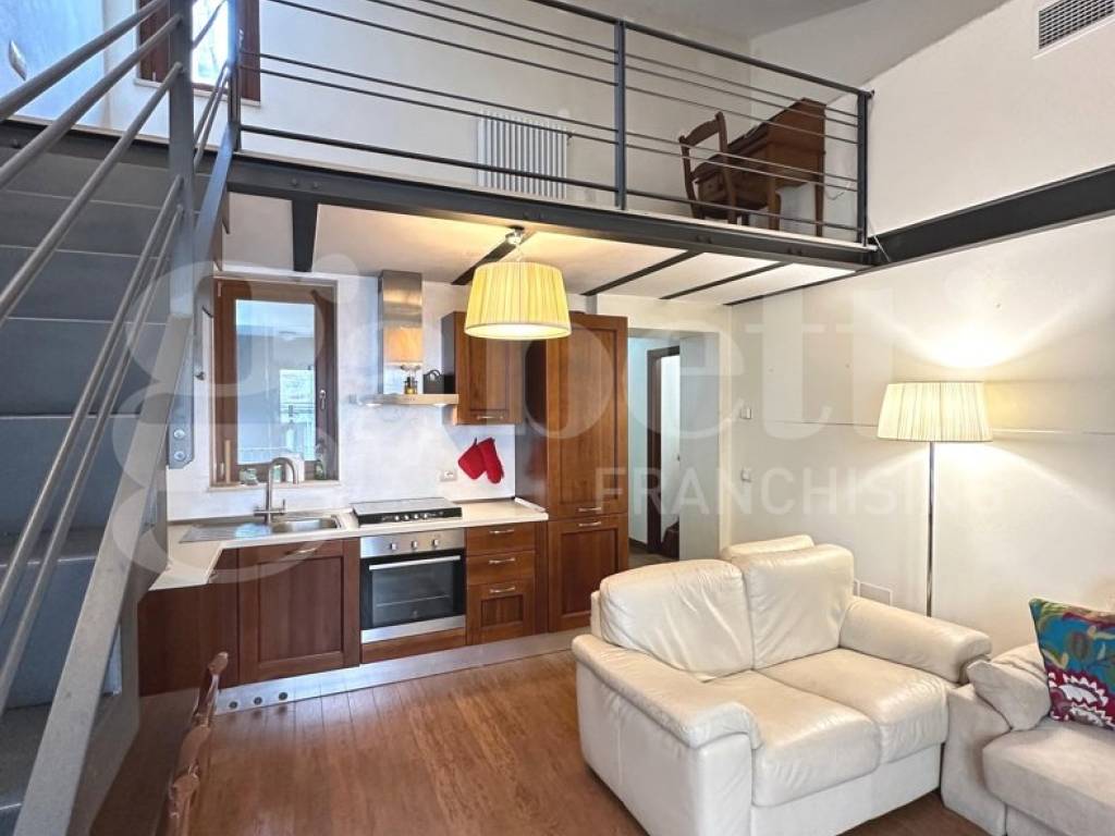 appartamento in vendita a Siena in zona Centro Città