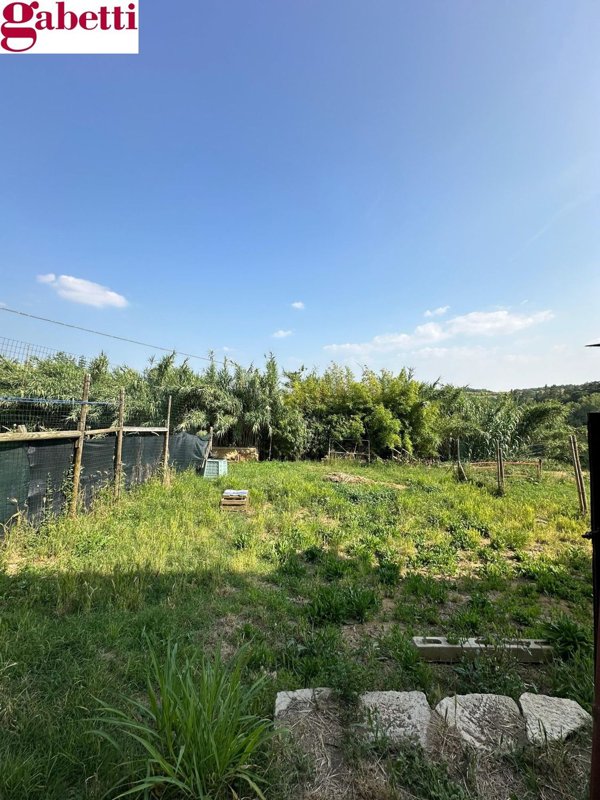 appartamento in vendita a Siena in zona Monteliscai