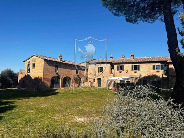 casa indipendente in vendita a Siena in zona San'Andrea a Montecchio