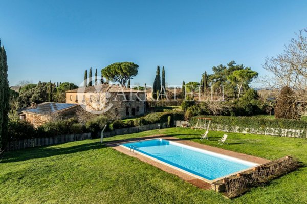 casale in vendita a Siena