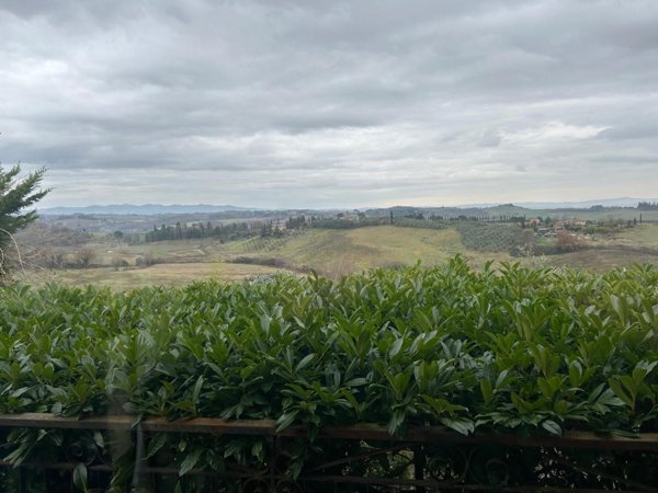 casa indipendente in vendita a Siena in zona Santa Regina