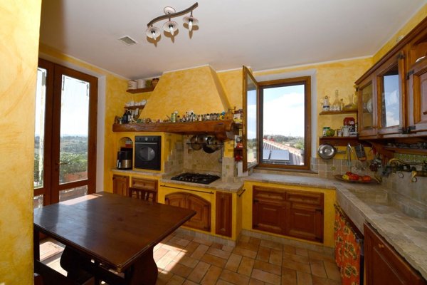 appartamento in vendita a Siena in zona Coroncina