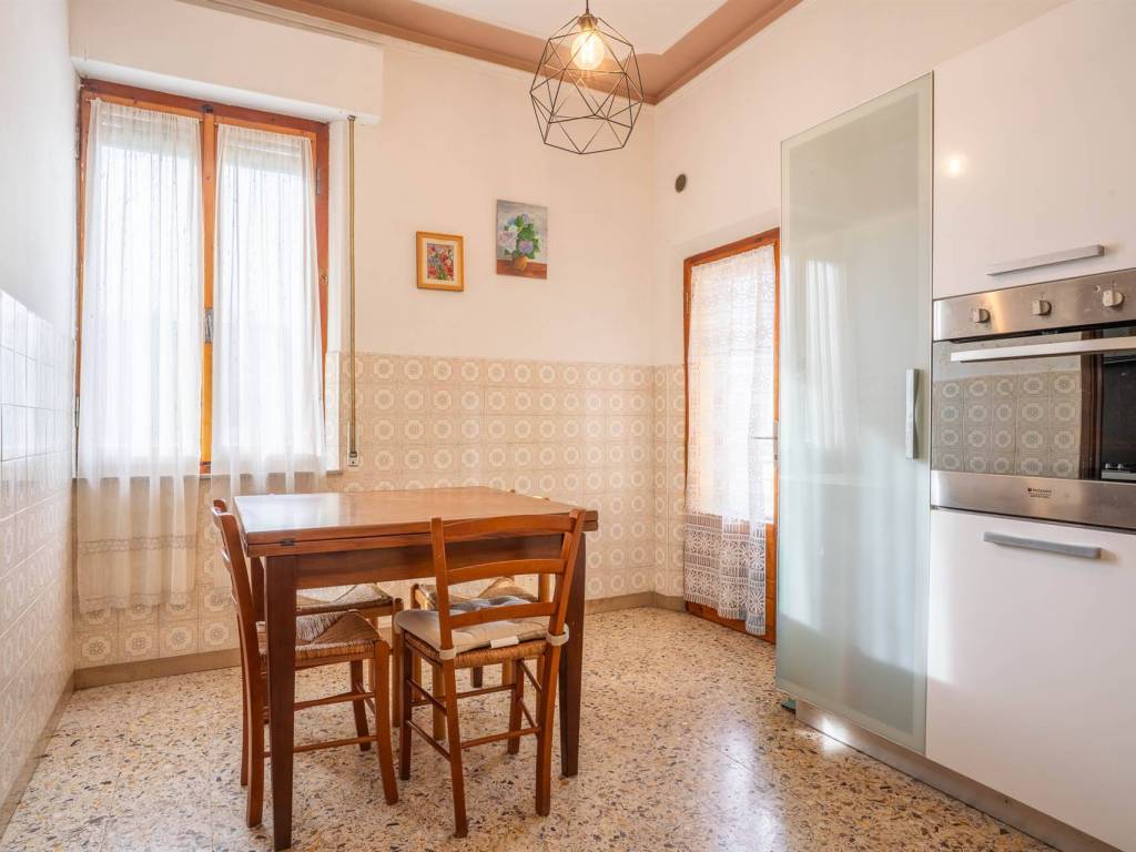 appartamento in vendita a Siena in zona Monteliscai