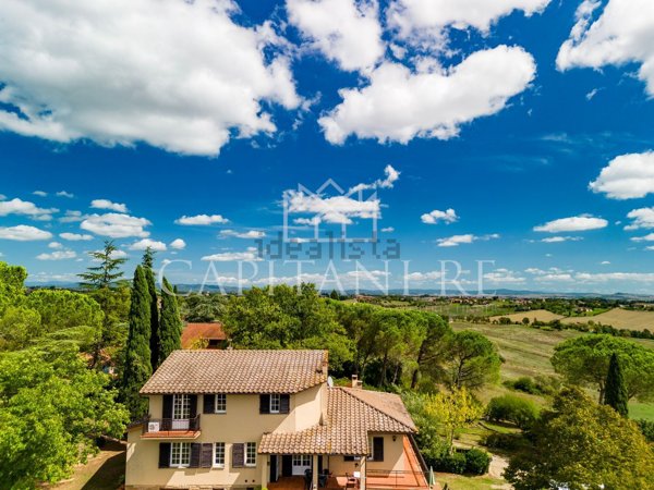 casa indipendente in vendita a Siena in zona Centro Città