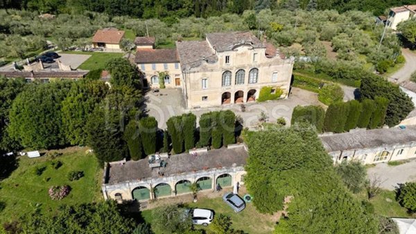 villa in vendita a Siena in zona Centro Città