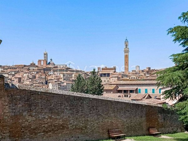 appartamento in vendita a Siena in zona Centro Città