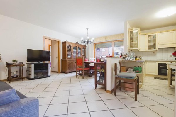 appartamento in vendita a Siena in zona Monteliscai