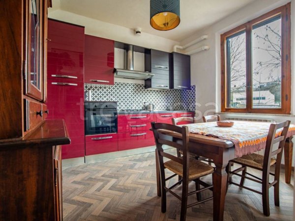 appartamento in vendita a Siena in zona Val di Pugna