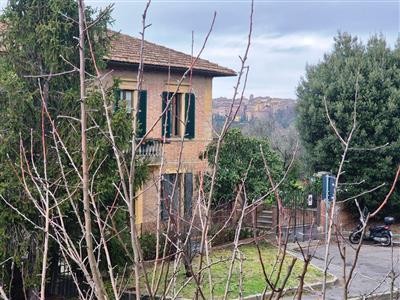 casa indipendente in vendita a Siena in zona Valli
