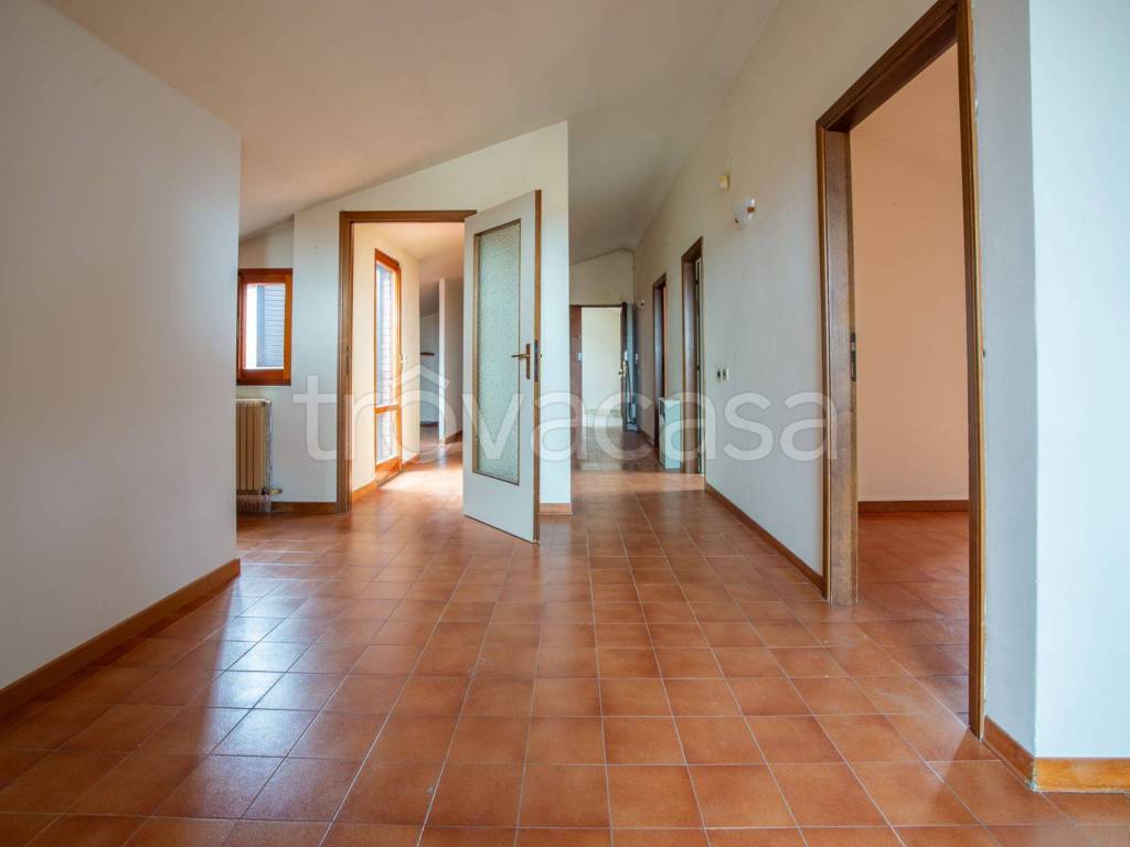 appartamento in vendita a Siena in zona Taverne d'Arbia