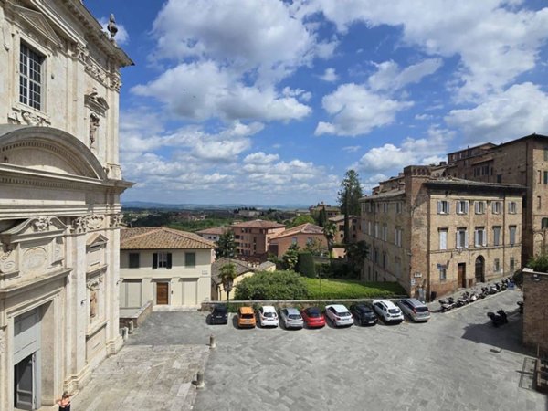 appartamento in vendita a Siena in zona Centro Città