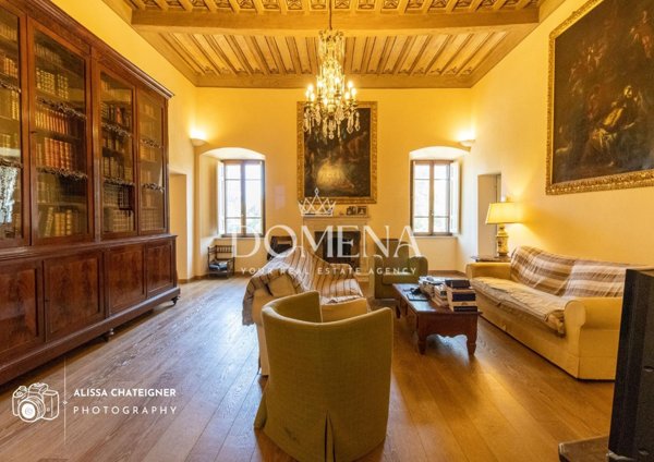 casa indipendente in vendita a Siena in zona Centro Città
