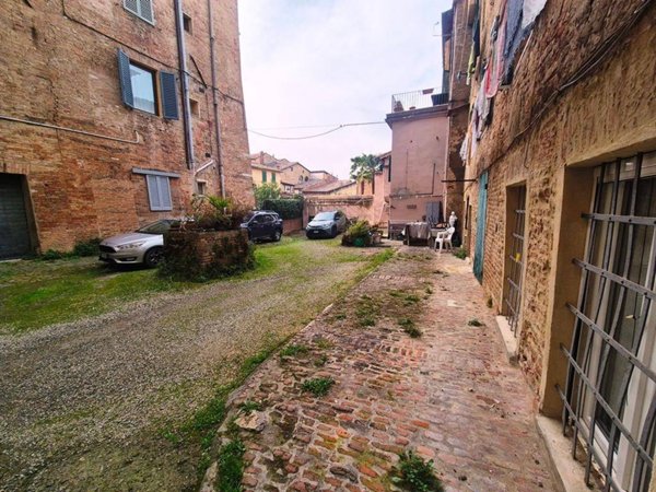 appartamento in vendita a Siena in zona Centro Città