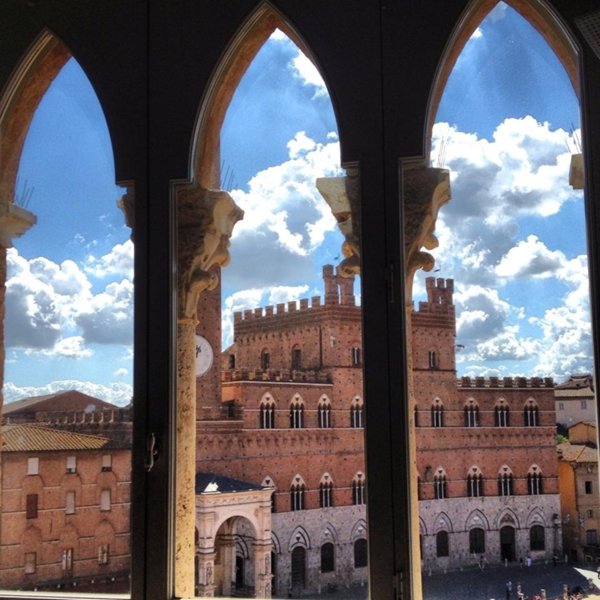 casa indipendente in vendita a Siena