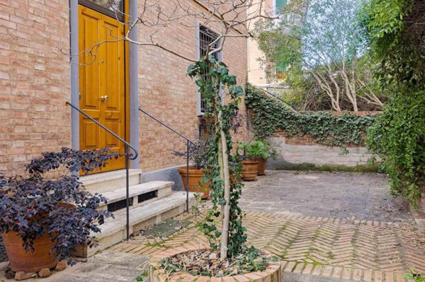 appartamento in vendita a Siena in zona Centro Città