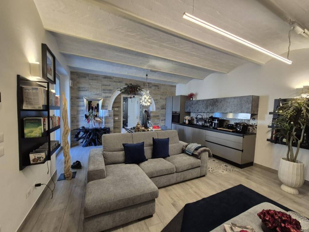 appartamento in vendita a Siena in zona Coroncina