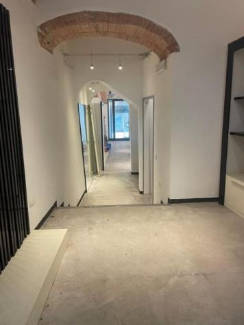 negozio in vendita a Siena in zona Centro Città