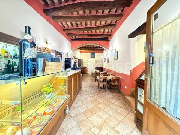 negozio in vendita a Siena in zona Centro Città