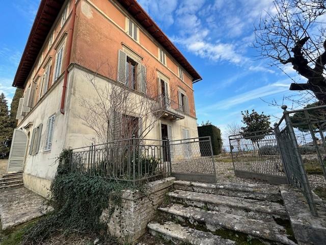 casa indipendente in vendita a Siena in zona Centro Città