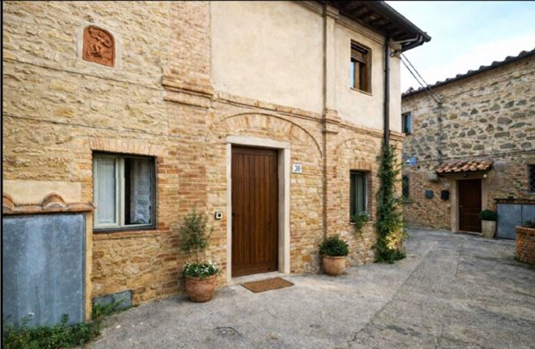 appartamento in vendita a Siena in zona Le Scotte