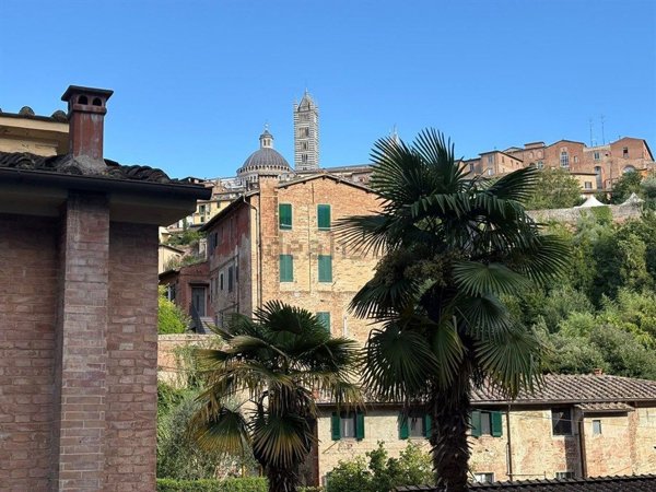 appartamento in vendita a Siena in zona Centro Città
