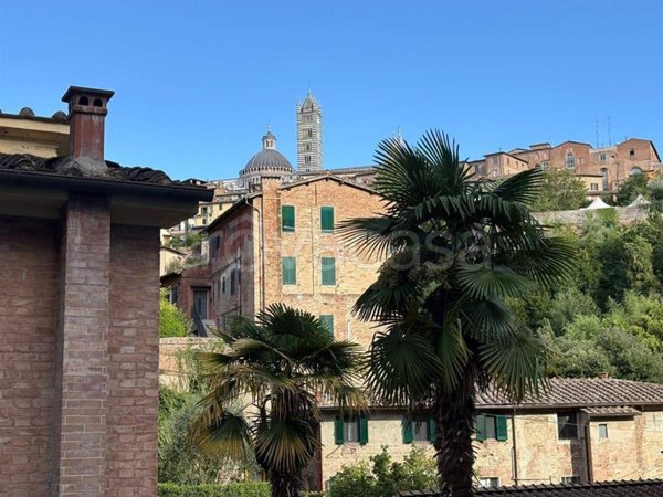 appartamento in vendita a Siena in zona Centro Città