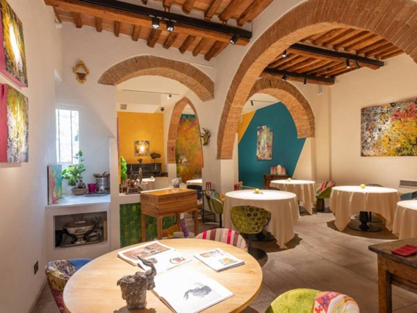 negozio in vendita a Siena in zona Centro Città