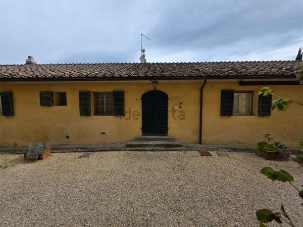 appartamento in vendita a Siena in zona Monteliscai