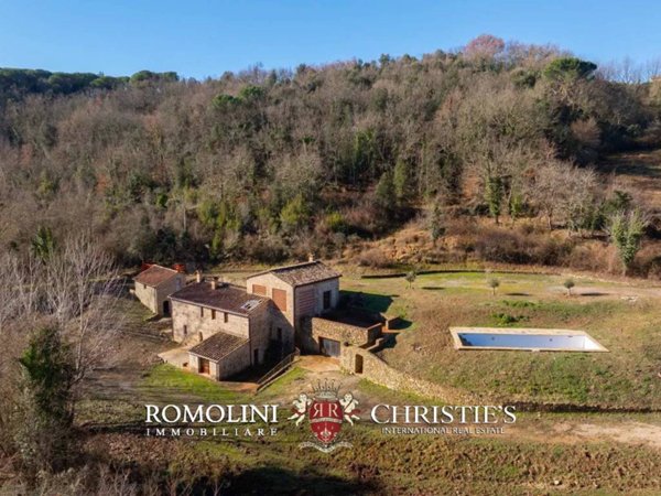 casa indipendente in vendita a Siena