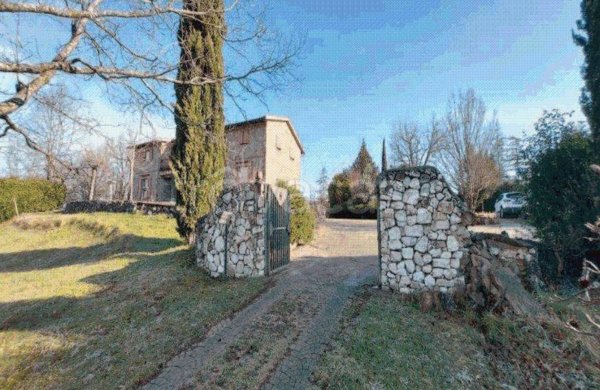 casa indipendente in vendita a Siena in zona Centro Città